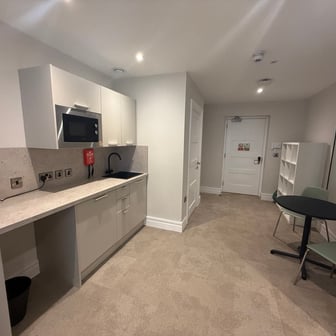 Gold Room - Image 13